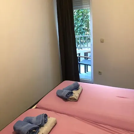 Modern In A Quit Neighbourhood * Makarska